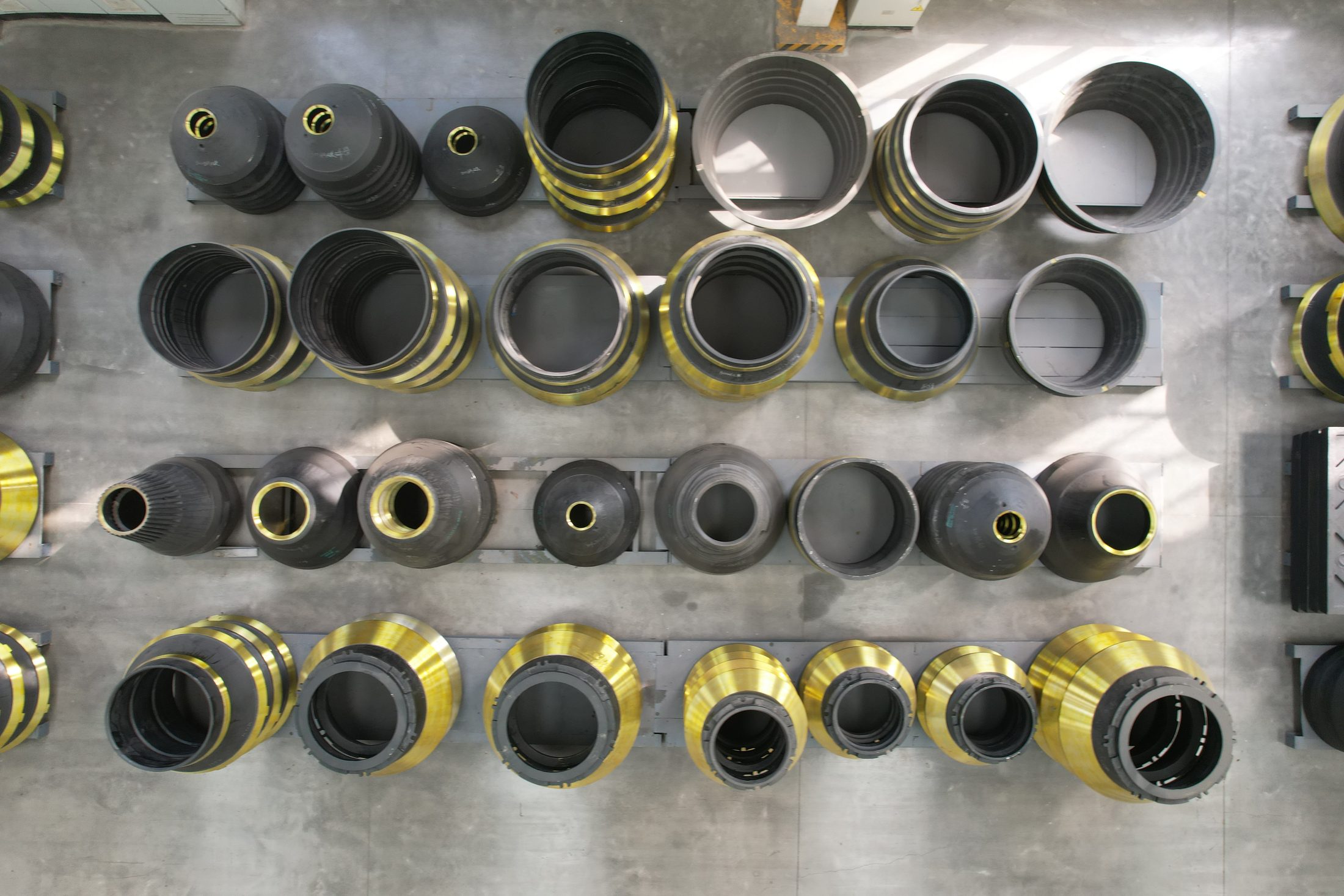 Cone crusher wear parts